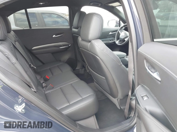 2025 Cadillac XT4 FWD Premium Luxury with VIN 1GYFZCR43SF151884, listed as a IAAI auction lot 41521510 with 2,339 mi miles and . Bid and sale history available at DreamBid. Image 8.