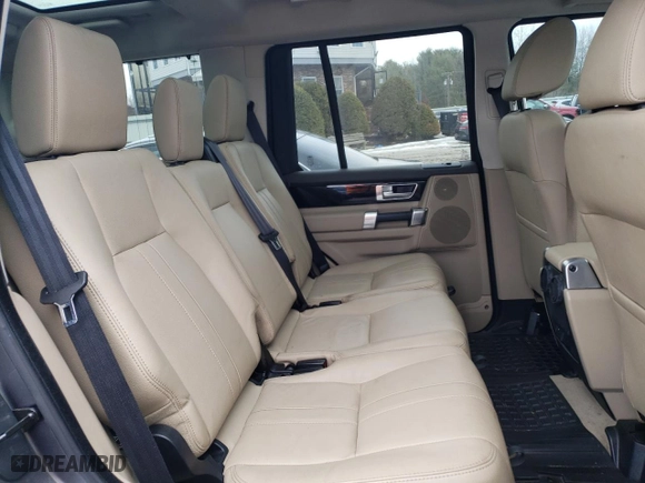 2016 Land Rover LR4 HSE with VIN SALAG2V62GA838570, listed as a Copart auction lot 45549485 with NaN miles and Salvage Title. Bid and sale history available at carsss.com. Image 11.