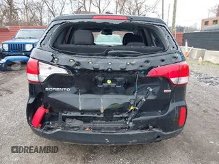 2014 Kia Sorento LX with VIN 5XYKT4A62EG490307, listed as a IAAI auction lot 41957200 with 104,331 mi miles. Bid and sale history available at carsss.com. Image 15.
