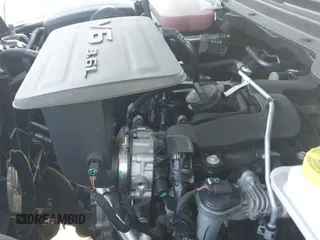 2025 Ram 1500 Big Horn z VIN 1C6RRFFG5SN590083, wystawiony jako IAAI lot #42651594 z przebiegiem 5 138 mil mil oraz . Historia ofert i sprzedaży dostępna na DreamBid. Obrazek 19.