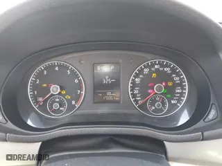 2014 Volkswagen Passat Wolfsburg Ed with VIN 1VWAT7A30EC097331, listed as a IAAI auction lot 41762061 with 173,351 mi miles. Bid and sale history available at carsss.com. Image 7.