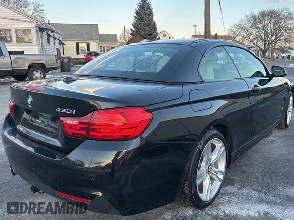 2017 BMW 4 Series 430i xDrive with VIN WBA4U9C35H5H64067, listed as a Copart auction lot 42806385 with 127,439 mi miles and Clean title. Bid and sale history available at DreamBid. Image 4.