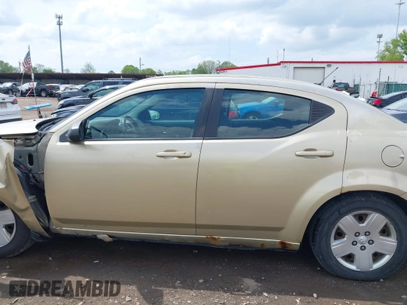 2010 Dodge Avenger SXT z VIN 1B3CC4FB9AN124312, wystawiony jako IAAI lot #42221993 z przebiegiem 194 706 mil mil oraz . Historia ofert i sprzedaży dostępna na DreamBid. Obrazek 14.