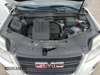 2015 GMC Terrain SLE z VIN 2GKALMEK9F6372471, wystawiony jako Copart lot #54727215 z przebiegiem 111 008 mil mil oraz Szkoda całkowita • Salvage title. Historia ofert i sprzedaży dostępna na DreamBid. Obrazek 11.