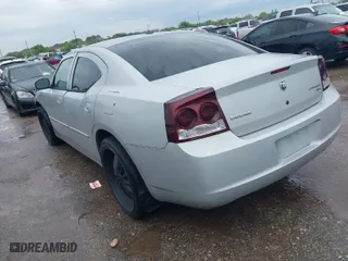 2010 Dodge Charger SXT with VIN 2B3CA3CV0AH250503, listed as a IAAI auction lot 41886316 with 140,390 mi miles. Bid and sale history available at carsss.com. Image 3.