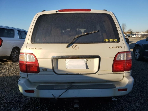 1999 Lexus LX 470 z VIN JT6HT00WXX0056382, wystawiony jako Copart lot #43045035 z przebiegiem 238 727 mil mil oraz Czysty tytuł • Clean title. Historia ofert i sprzedaży dostępna na DreamBid. Obrazek 6.