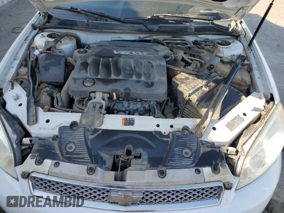2014 Chevrolet Impala LT z VIN 2G1WB5E34E1147639, wystawiony jako Copart lot #56320445 z przebiegiem 121 243 mil mil oraz Czysty tytuł • Clean title. Historia ofert i sprzedaży dostępna na DreamBid. Obrazek 11.