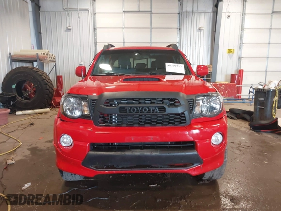 2006 Toyota Tacoma with VIN 5TEMU52N56Z306373, listed as a IAAI auction lot 40209717 with 136,352 mi miles and . Bid and sale history available at DreamBid. Image 13.