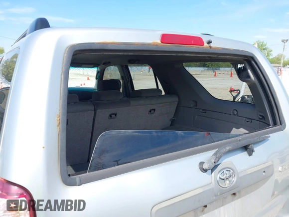 2003 Toyota 4Runner SR5 with VIN JTEBU14R630008129, listed as a IAAI auction lot 42196089 with 199,261 mi miles and . Bid and sale history available at DreamBid. Image 6.