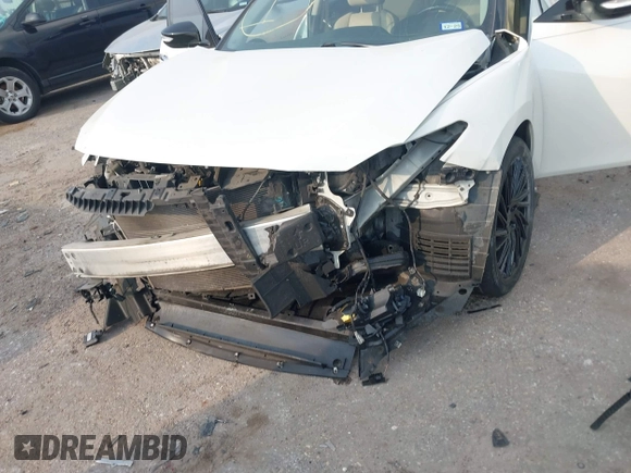 2016 Nissan Maxima SV with VIN 1N4AA6AP4GC421749, listed as a IAAI auction lot 42318579 with 120,669 mi miles and . Bid and sale history available at DreamBid. Image 6.