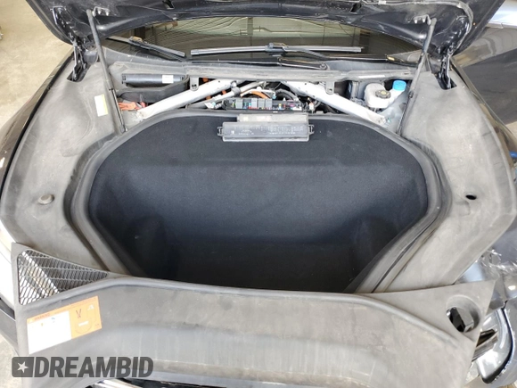 2016 Tesla Model S 90D with VIN 5YJSA1E26GF126607, listed as a Copart auction lot 61333845 with 132,222 mi miles and Non repairable. Bid and sale history available at DreamBid. Image 12.