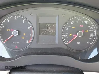 2011 Volkswagen Jetta SE с VIN 3VWDX7AJ0BM344471, выставлен на аукционе IAAI как лот 42307475 с пробегом 217 998 миль миль и . История ставок и продаж доступна на DreamBid. Изображение 7.