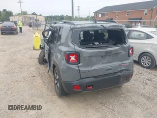 2022 Jeep Renegade Trailhawk with VIN ZACNJDC11NPN53432, listed as a IAAI auction lot 42010778 with 29,889 mi miles and . Bid and sale history available at DreamBid. Image 3.