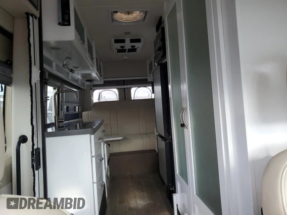 2020 Ford Transit with VIN 1FTRS4UG5LKB62120, listed as a Copart auction lot 42505275 with 27,498 mi miles and Non Repairable. Bid and sale history available at DreamBid. Image 10.