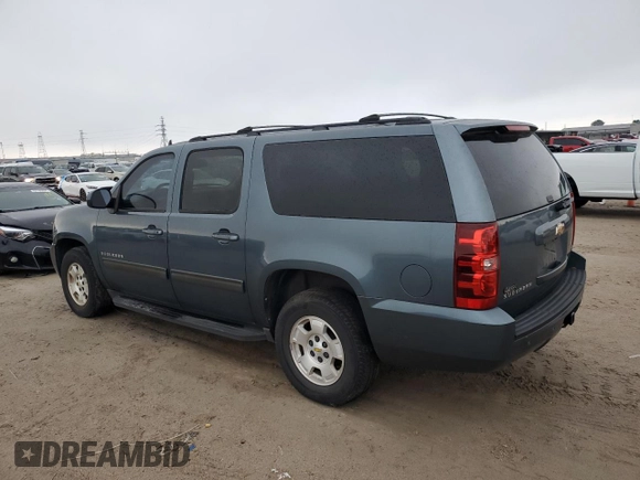 2010 Chevrolet Suburban LS with VIN 1GNUCHE02AR178254, listed as a Copart auction lot 50455525 with 214,049 mi miles and Clean Title. Bid and sale history available at carsss.com. Image 2.
