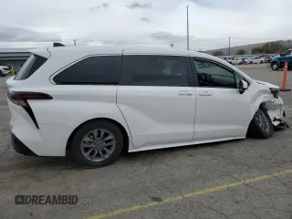 2023 Toyota Sienna LE with VIN 5TDKRKEC6PS159898, listed as a Copart auction lot 47661585 with 38,542 mi miles and Salvage Title. Bid and sale history available at carsss.com. Image 3.