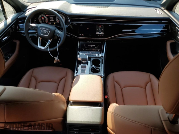 2024 Audi Q7 Premium Plus with VIN WA1LCBF71RD002800, listed as a Copart auction lot 67701204 with 4,920 mi miles and Salvage title. Bid and sale history available at DreamBid. Image 8.
