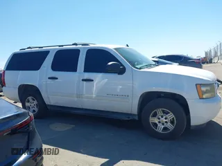 2008 Chevrolet Suburban LTZ with VIN 3GNFC16078G120116, listed as a IAAI auction lot 42691043 with 178,539 mi miles and . Bid and sale history available at DreamBid. Image 13.