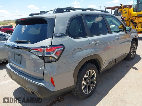 2025 Subaru Forester Premium with VIN JF2SLDBC8SH485167, listed as a IAAI auction lot 42202366 with 4,707 mi miles and . Bid and sale history available at DreamBid. Image 4.