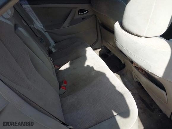 2011 Toyota Camry LE with VIN 4T1BF3EK2BU178079, listed as a IAAI auction lot 41959931 with 260,575 mi miles. Bid and sale history available at carsss.com. Image 8.