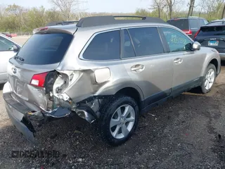 2014 Subaru Outback Premium with VIN 4S4BRCCC2E3264294, listed as a IAAI auction lot 42050338 with 116,672 mi miles and . Bid and sale history available at DreamBid. Image 4.