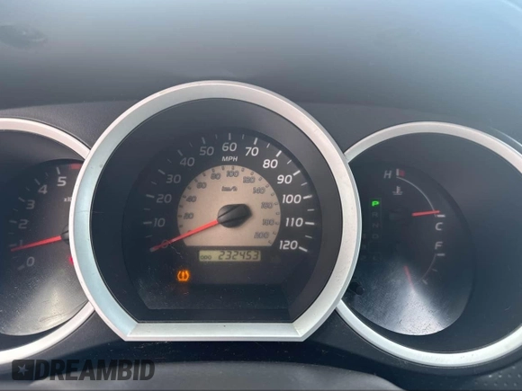 2010 Toyota Tacoma with VIN 5TEMU4FN9AZ700195, listed as a IAAI auction lot 42292106 with 232,453 mi miles and . Bid and sale history available at DreamBid. Image 7.