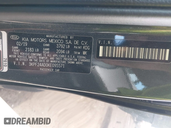 2019 Kia Forte LXS with VIN 3KPF24AD0KE095571, listed as a IAAI auction lot 41967590 with 31,967 mi miles. Bid and sale history available at carsss.com. Image 9.
