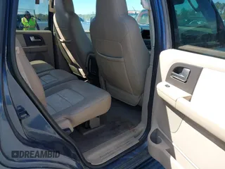 2003 Ford Expedition Eddie Bauer with VIN 1FMFU17L83LB41353, listed as a IAAI auction lot 41799881 with 252,964 mi miles. Bid and sale history available at carsss.com. Image 8.