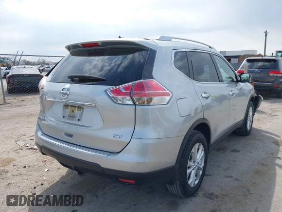 2016 Nissan Rogue SV with VIN JN8AT2MT7GW030345, listed as a IAAI auction lot 41889176 with 53,737 mi miles and . Bid and sale history available at carsss.com. Image 4.
