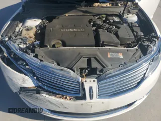 2016 Lincoln MKZ with VIN 3LN6L2GK2GR632038, listed as a Copart auction lot 86436164 with Not Provided miles and Salvage Title. Bid and sale history available at DreamBid. Image 11.