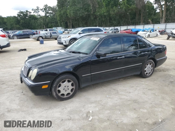1999 Mercedes-Benz E 320 z VIN WDBJF65H4XA857249, wystawiony jako Copart lot #59337225 z przebiegiem 149 953 mil mil oraz Szkoda całkowita • Salvage title. Historia ofert i sprzedaży dostępna na DreamBid. Obrazek 1.