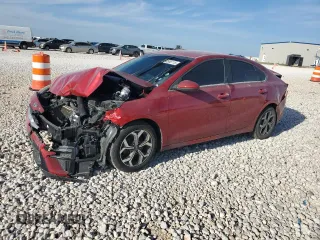 2019 Kia Forte LXS с VIN 3KPF24AD5KE107374, выставлен на аукционе Copart как лот 46500115 с пробегом 70 106 миль миль и Списание • Salvage title. История ставок и продаж доступна на DreamBid. Изображение 1.
