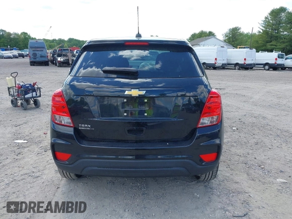 2020 Chevrolet Trax LS with VIN KL7CJKSB7LB061579, listed as a IAAI auction lot 42196726 with 47,583 mi miles and . Bid and sale history available at DreamBid. Image 17.