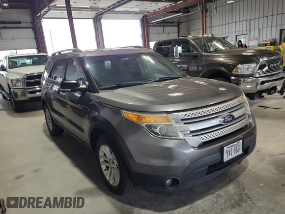 2014 Ford Explorer XLT z VIN 1FM5K8D88EGB20198, wystawiony jako IAAI lot #42410061 z przebiegiem 204 165 mil mil oraz . Historia ofert i sprzedaży dostępna na DreamBid. Obrazek 31.