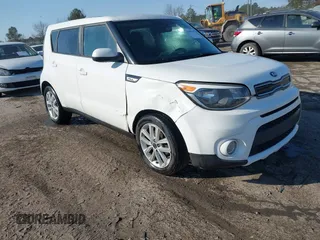 2018 Kia Soul + with VIN KNDJP3A5XJ7604109, listed as a IAAI auction lot 41408748 with 164,457 mi miles. Bid and sale history available at carsss.com. Image 1.