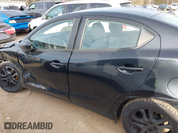 2016 Scion iA with VIN 3MYDLBZV2GY128048, listed as a IAAI auction lot 41402836 with 84,371 mi miles. Bid and sale history available at carsss.com. Image 14.