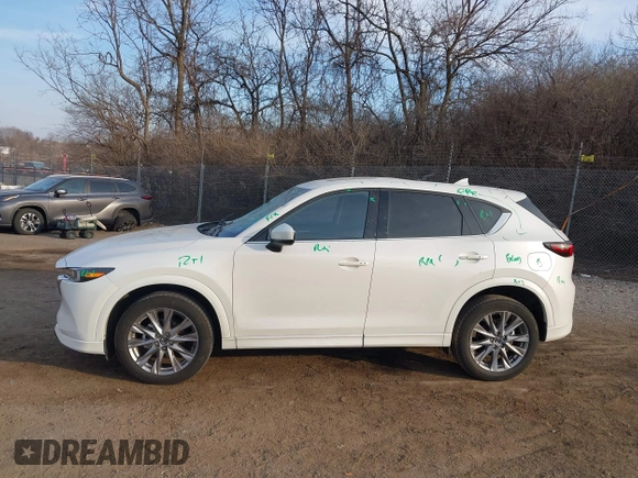 2024 Mazda CX-5 2.5 S Premium Package with VIN JM3KFBDL6R0427579, listed as a IAAI auction lot 41682849 with 5,325 mi miles. Bid and sale history available at carsss.com. Image 14.
