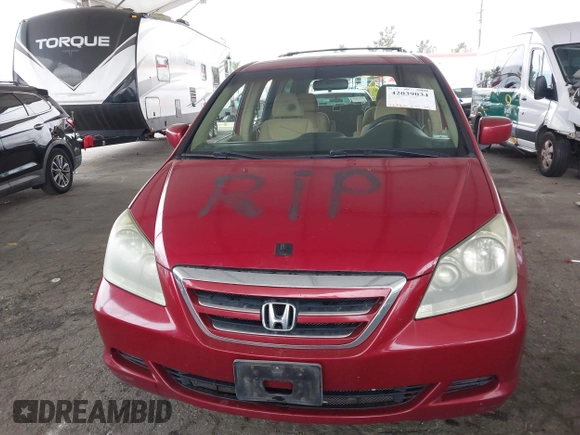2005 Honda Odyssey EX with VIN 5FNRL38485B411954, listed as a IAAI auction lot 42039034 with 220,966 mi miles. Bid and sale history available at carsss.com. Image 12.
