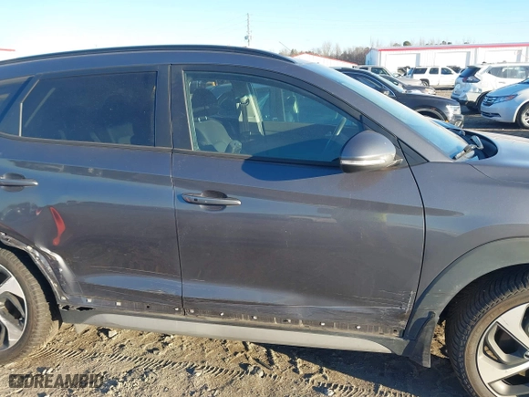 2018 Hyundai Tucson Value with VIN KM8J3CA2XJU776526, listed as a IAAI auction lot 41322657 with 102,444 mi miles. Bid and sale history available at carsss.com. Image 13.