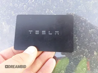 2022 Tesla Model Y Long Range z VIN 7SAYGDEE7NA006476, wystawiony jako IAAI lot #41894606 z przebiegiem 63 380 mil mil oraz . Historia ofert i sprzedaży dostępna na DreamBid. Obrazek 11.