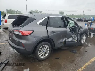2021 Ford Escape SE с VIN 1FMCU9G68MUB18999, выставлен на аукционе Copart как лот 59753205 с пробегом 79 421 миль миль и На запчасти • Non repairable. История ставок и продаж доступна на DreamBid. Изображение 3.