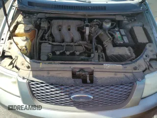 2006 Ford Freestyle SE z VIN 1FMZK01126GA50998, wystawiony jako Copart lot #58697065 z przebiegiem 203 698 mil mil oraz Czysty tytuł • Clean title. Historia ofert i sprzedaży dostępna na DreamBid. Obrazek 12.