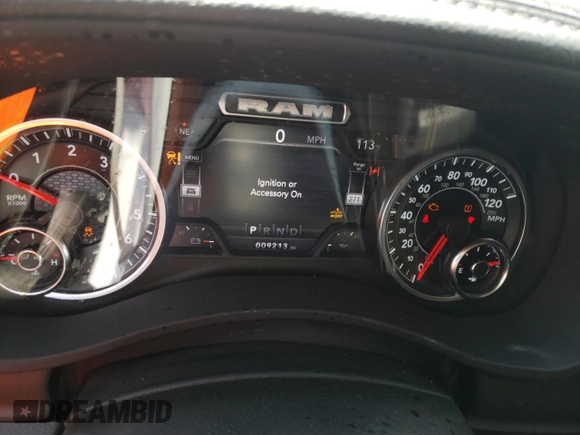 2022 Ram 2500 Laramie z VIN 3C6UR5FJ3NG219405, wystawiony jako Copart lot #60225984 z przebiegiem 9 213 mil mil oraz Szkoda całkowita • Salvage title. Historia ofert i sprzedaży dostępna na DreamBid. Obrazek 9.