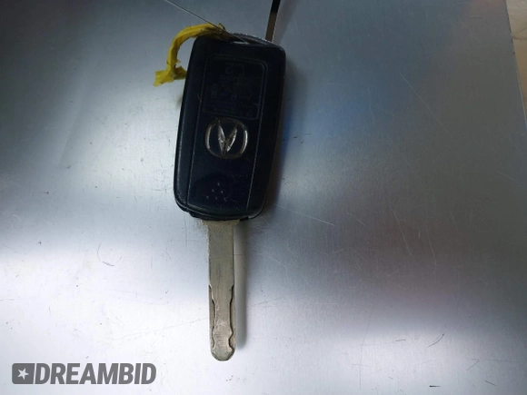 2008 Acura MDX with VIN 2HNYD28208H507460, listed as a IAAI auction lot 41549190 with 175,232 mi miles and . Bid and sale history available at DreamBid. Image 11.