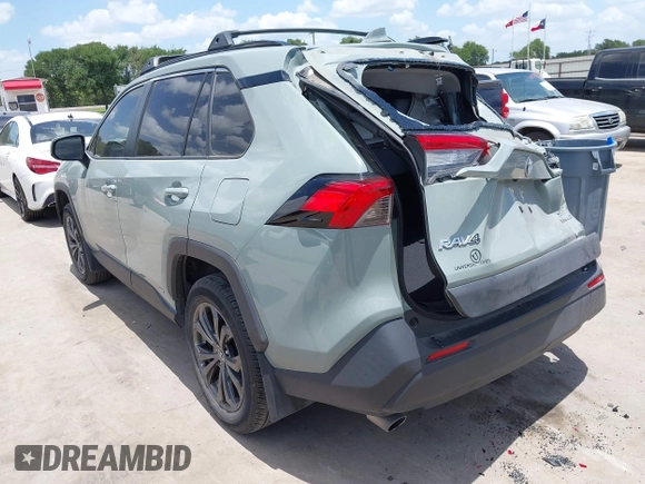 2023 Toyota RAV4 Hybrid XLE Premium с VIN JTMB6RFV6PD079532, выставлен на аукционе IAAI как лот 42448290 с пробегом 45 820 миль миль и . История ставок и продаж доступна на DreamBid. Изображение 3.