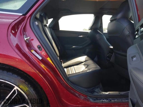 2019 Toyota Avalon XLE with VIN 4T1BZ1FB6KU013498, listed as a IAAI auction lot 42085943 with 61,851 mi miles. Bid and sale history available at carsss.com. Image 8.