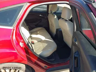 2015 Ford Focus Titanium with VIN 1FADP3N28FL215499, listed as a IAAI auction lot 41839092 with 152,102 mi miles. Bid and sale history available at carsss.com. Image 8.