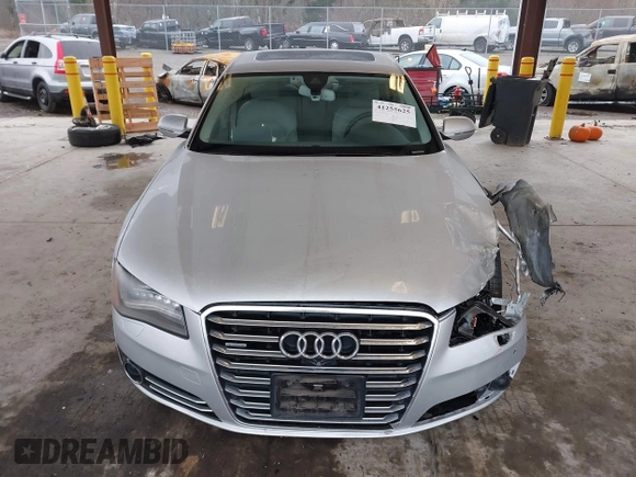 2013 Audi A8 4.0L с VIN WAUA2AFD5DN017770, выставлен на аукционе IAAI как лот 41255625 с пробегом 115 993 миль миль и . История ставок и продаж доступна на DreamBid. Изображение 12.