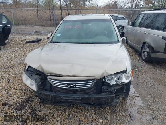 2009 Hyundai Azera Limited z VIN KMHFC46FX9A343230, wystawiony jako IAAI lot #42107823 z przebiegiem 26 319 mil mil oraz . Historia ofert i sprzedaży dostępna na DreamBid. Obrazek 13.