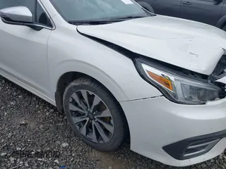 2021 Subaru Legacy Touring XT z VIN 4S3BWGP6XM3010551, wystawiony jako IAAI lot #42000181 z przebiegiem 68 351 mil mil oraz . Historia ofert i sprzedaży dostępna na DreamBid. Obrazek 17.